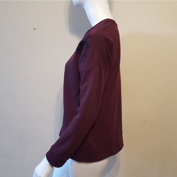 St. John's Bay Crew Neck Sweatshirt - Picture 4 of 8